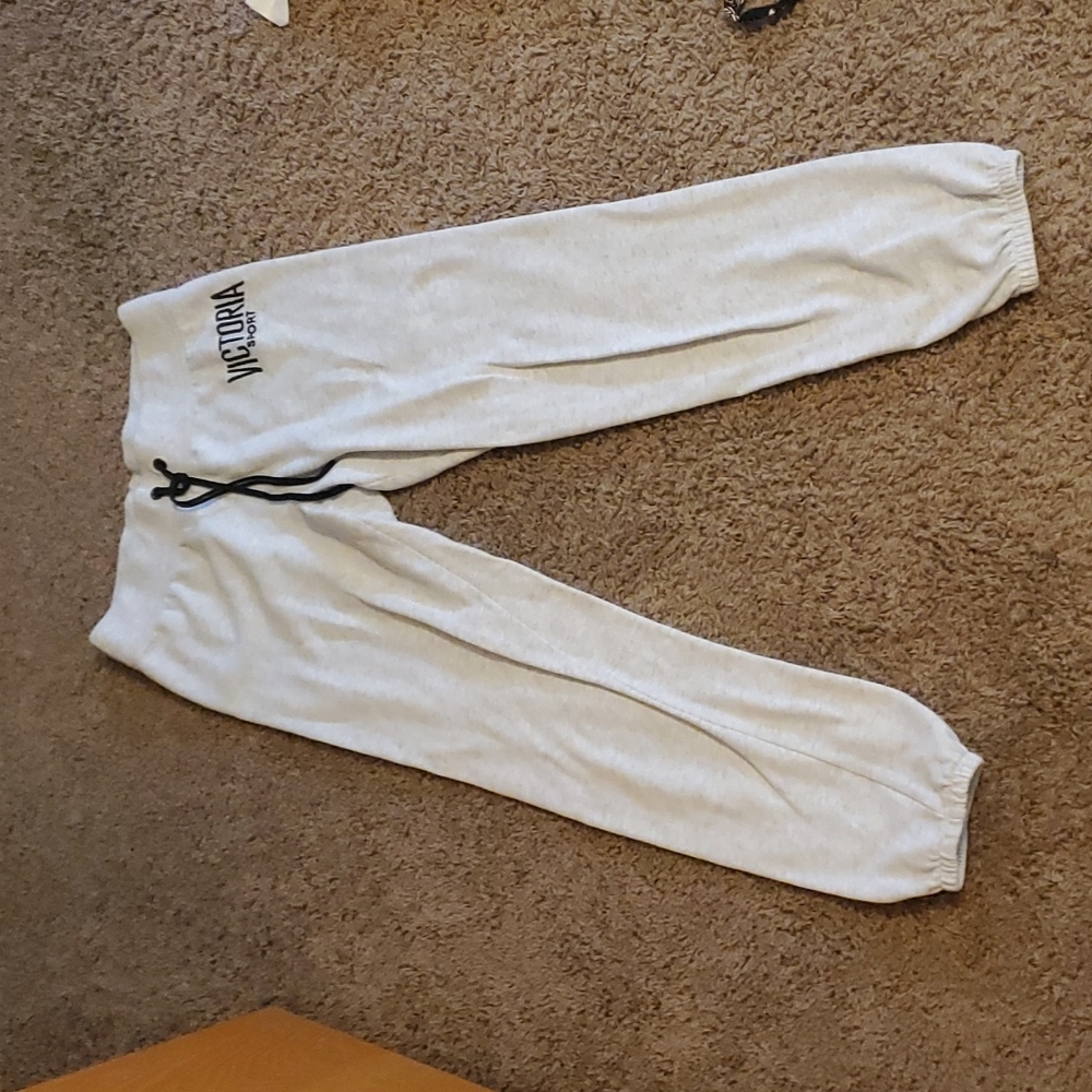 Victoria Sport Size S Light Grey Sweat Pants